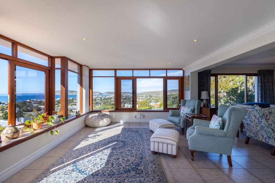 4 Bedroom Property for Sale in Lower Robberg Western Cape